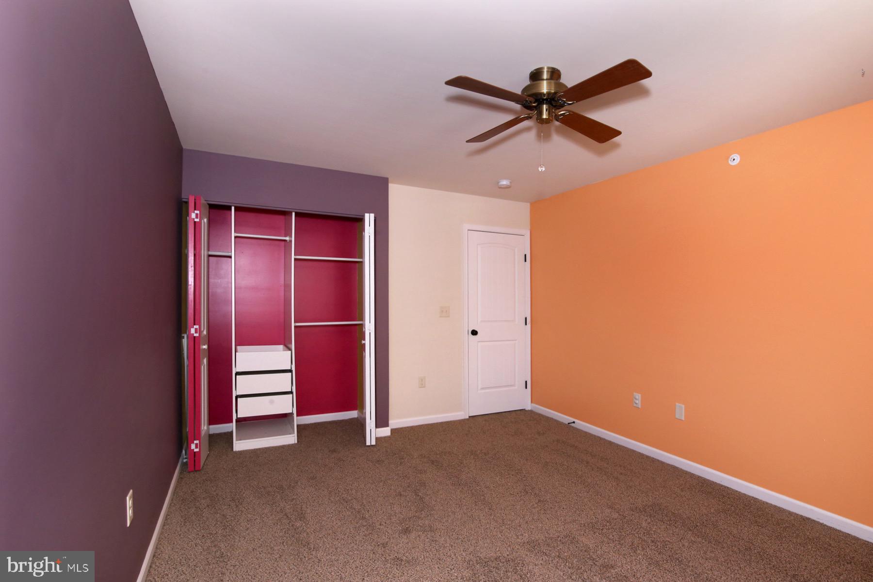 TRAIL SIDE - Residential