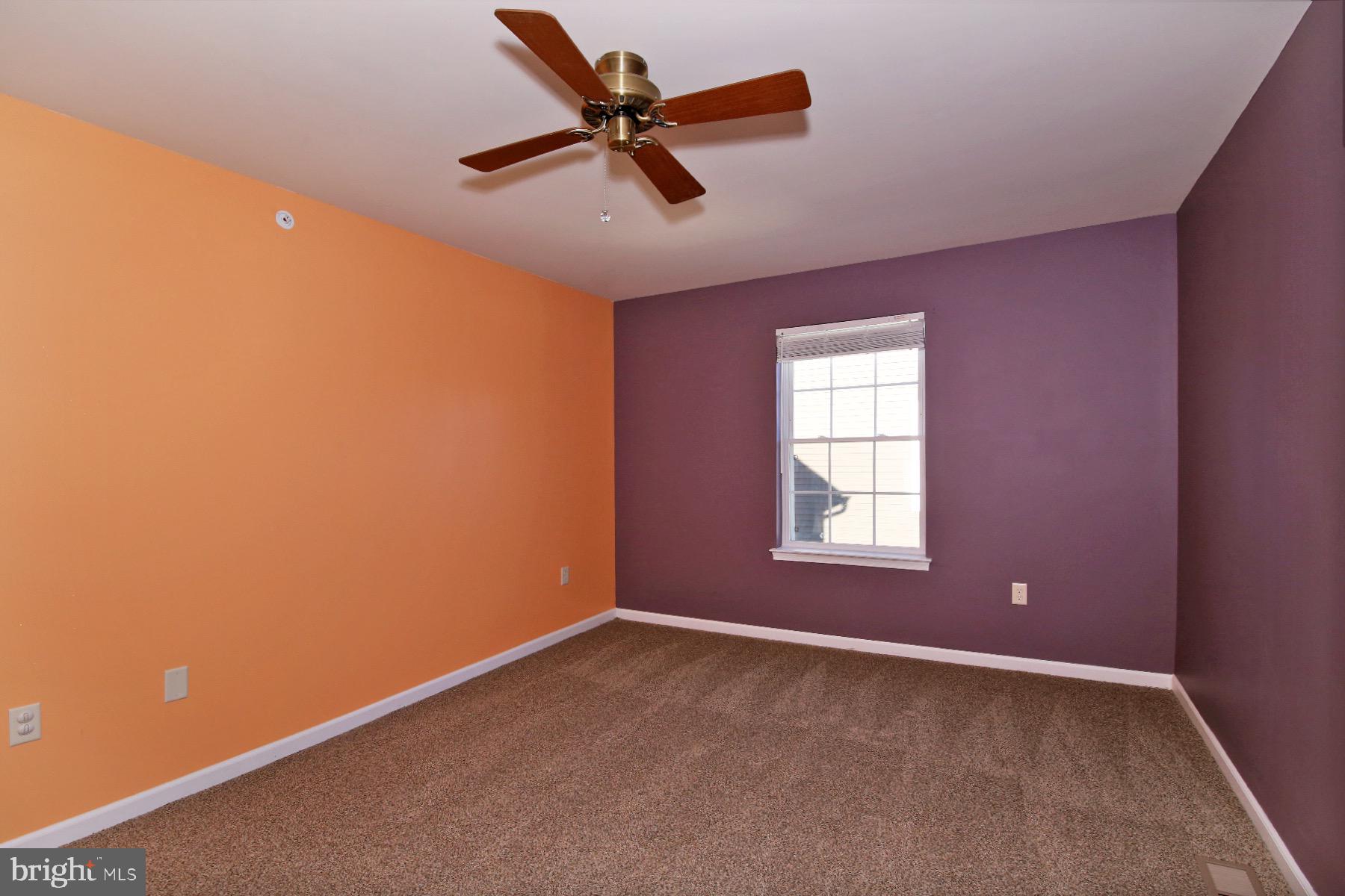 TRAIL SIDE - Residential