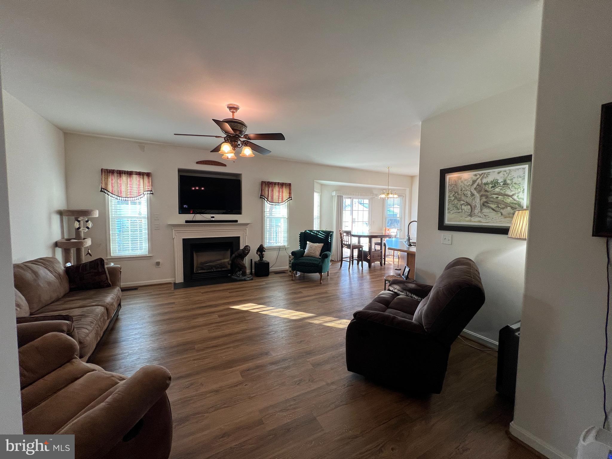 REDWOOD LAKES - Residential