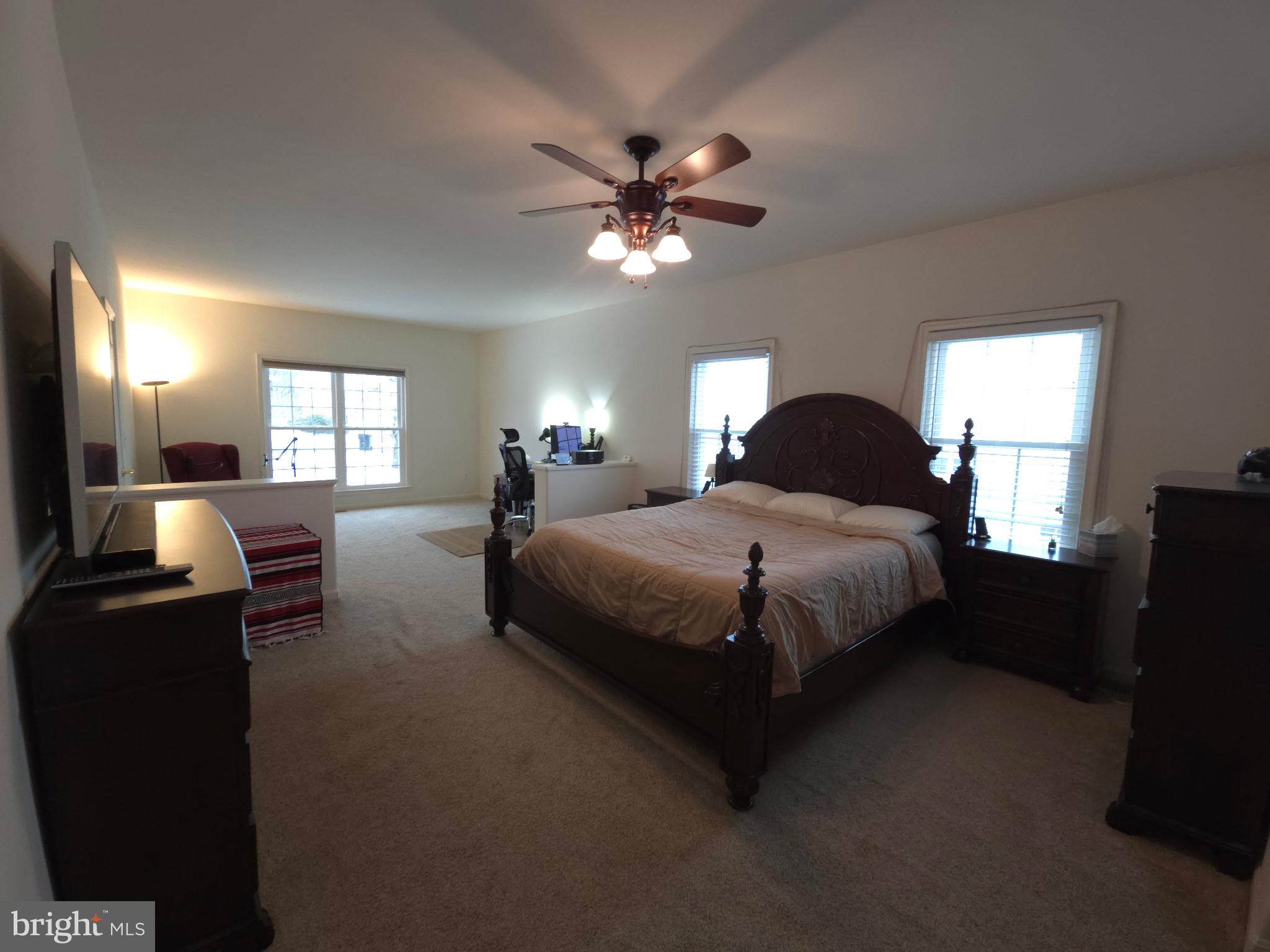 REDWOOD LAKES - Residential