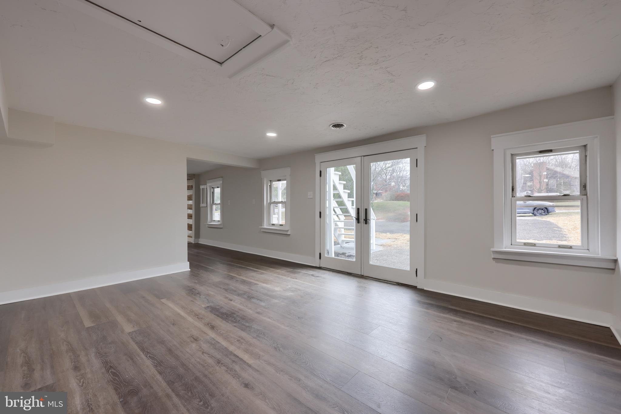 DOVER TWP - Residential