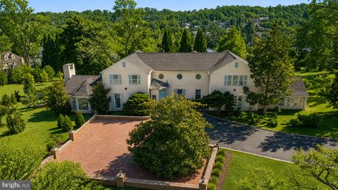 Photo of 1260 County Line Road, WAYNE, PA 19087 (MLS # PAMC2166830)