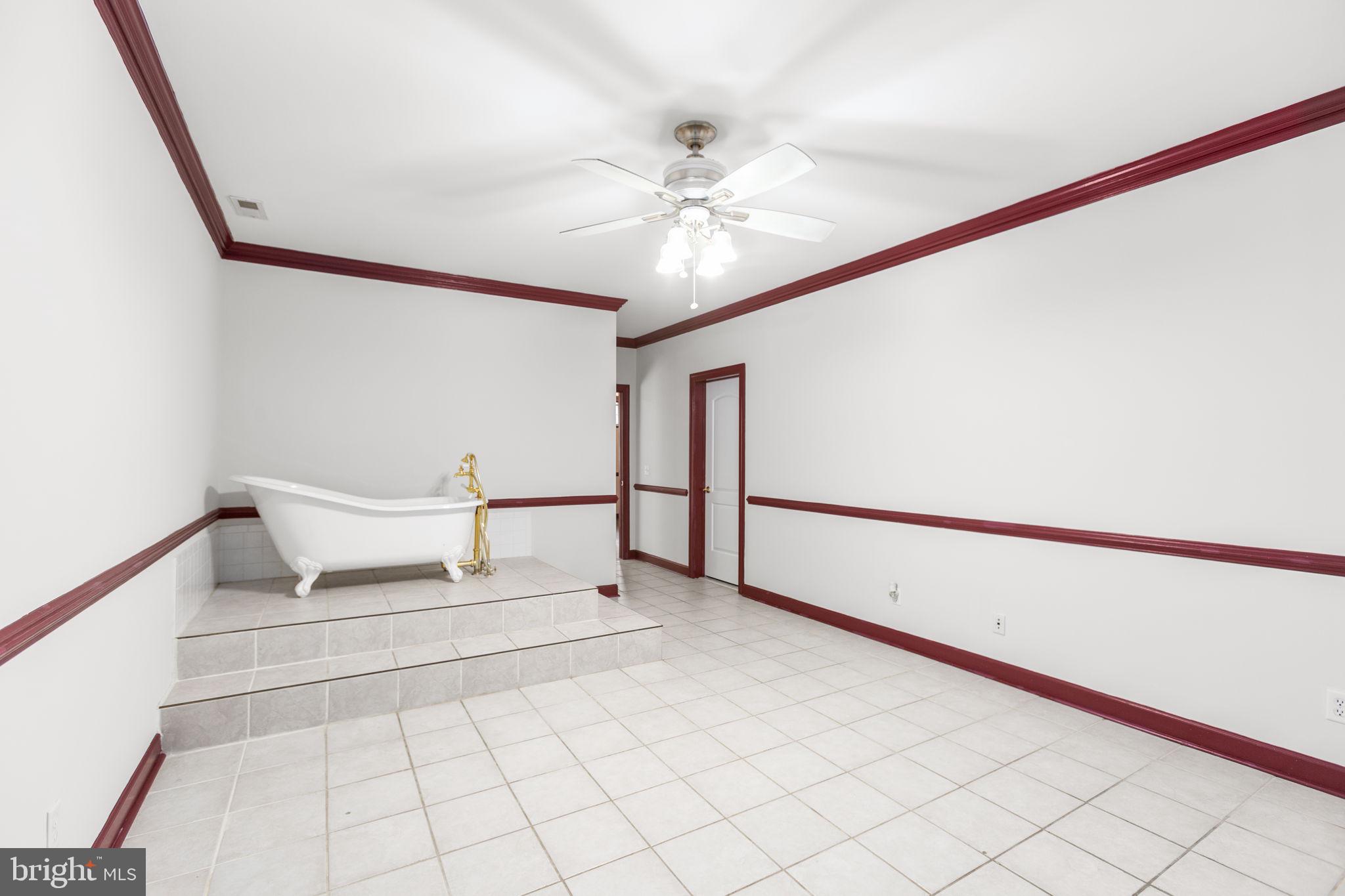 HILLS AT SNOWDEN - Residential