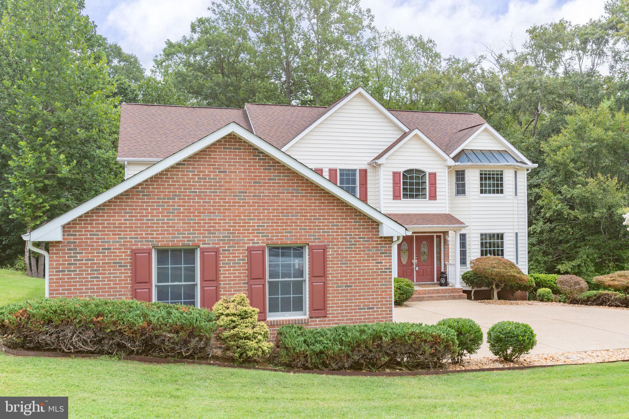 HILLS AT SNOWDEN - Residential