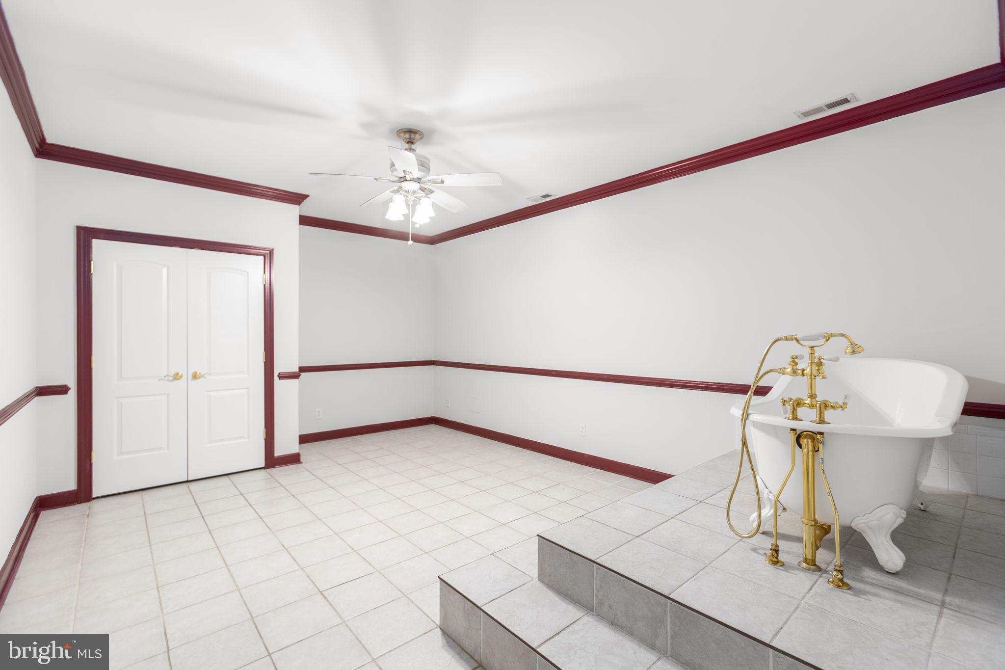 HILLS AT SNOWDEN - Residential