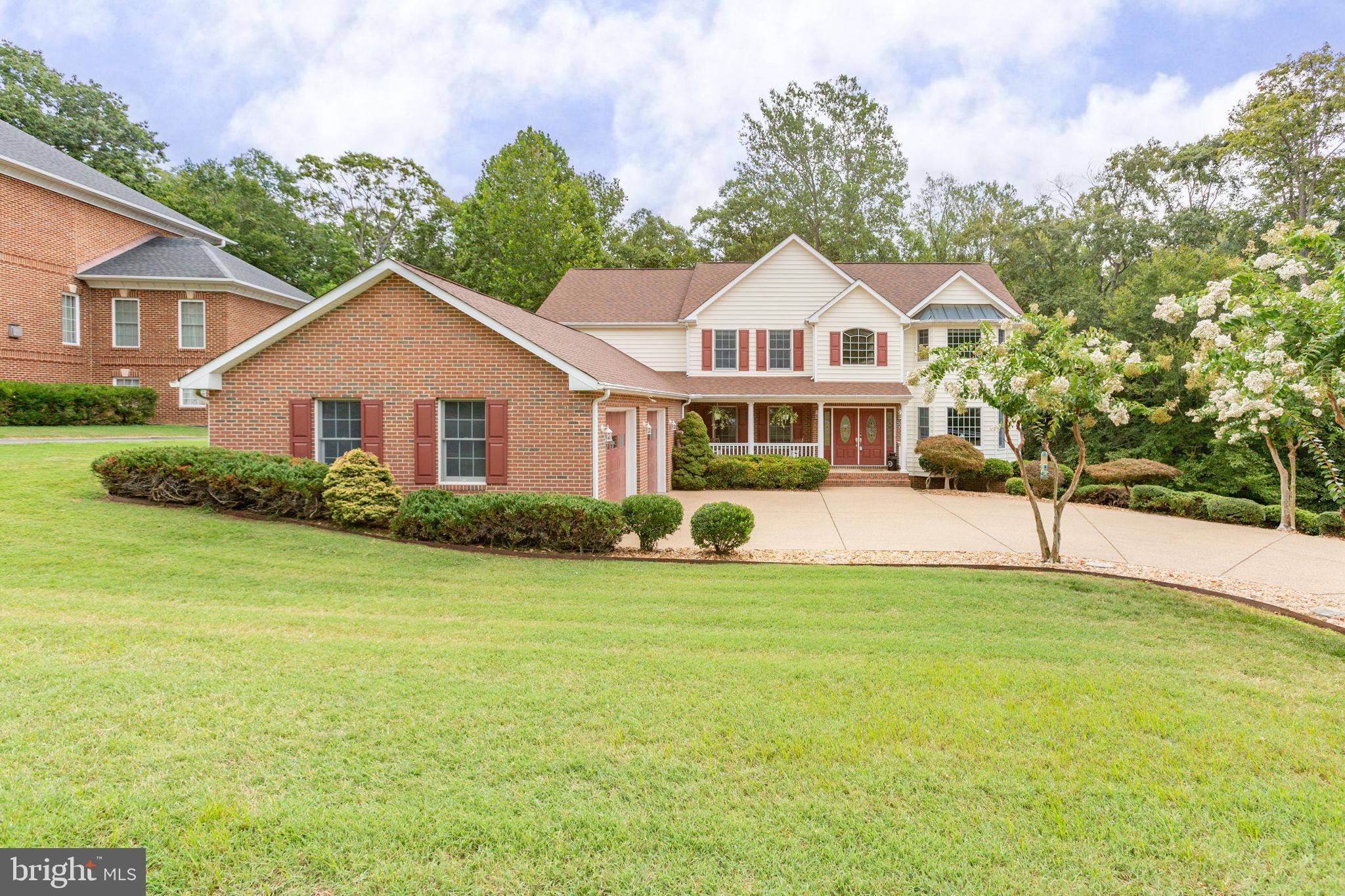 HILLS AT SNOWDEN - Residential