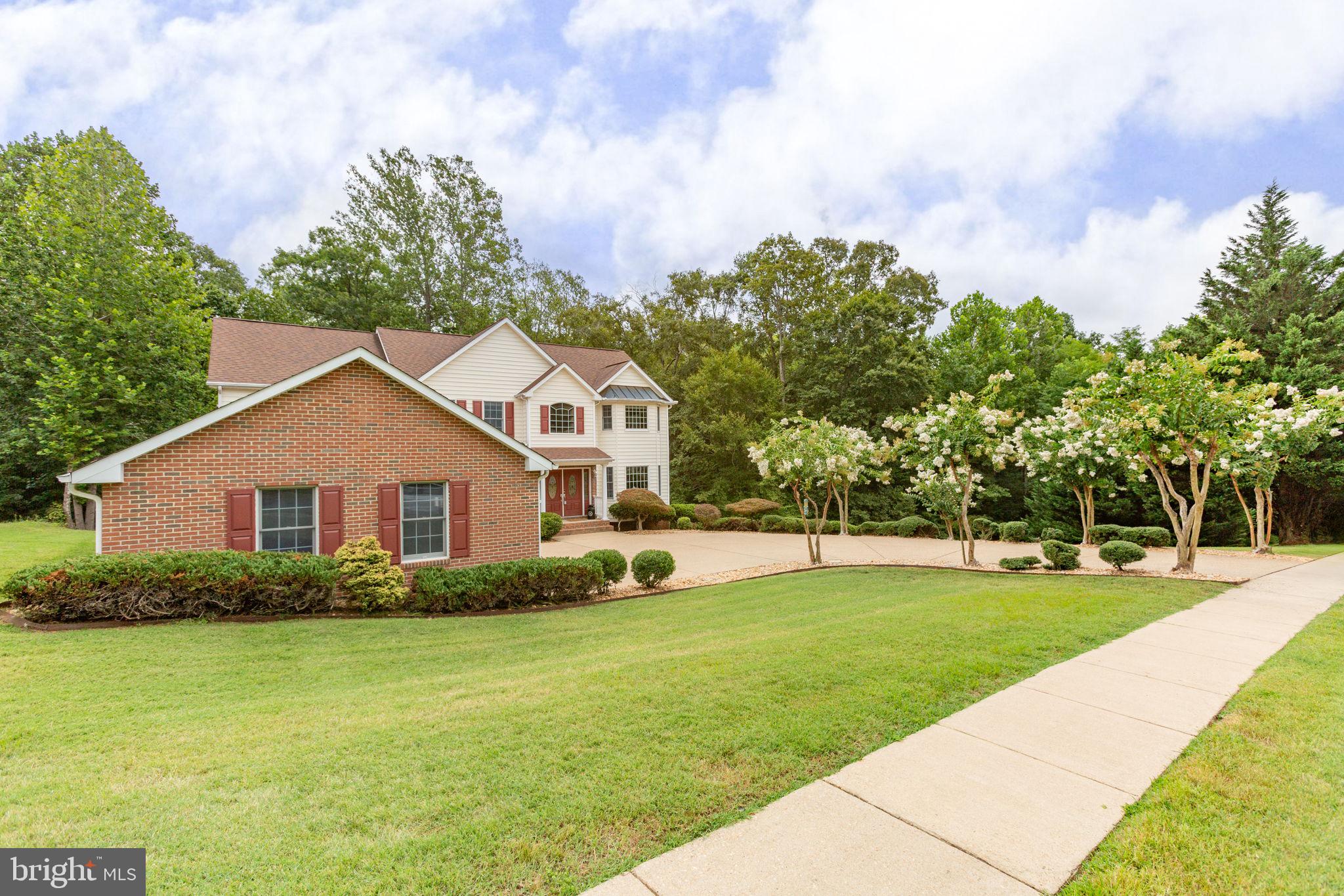 HILLS AT SNOWDEN - Residential