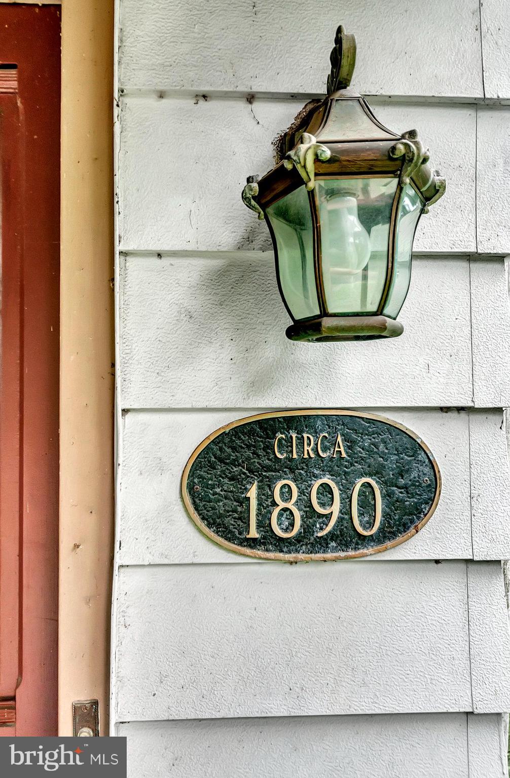 633 MAIN STREET