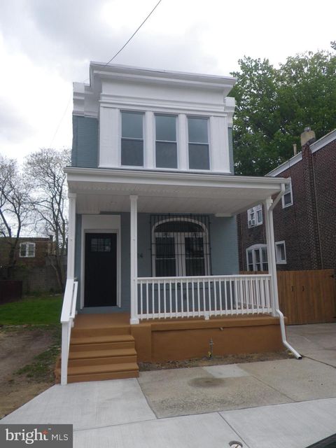 1114 LANGHAM AVENUE CAMDEN NJ 08103