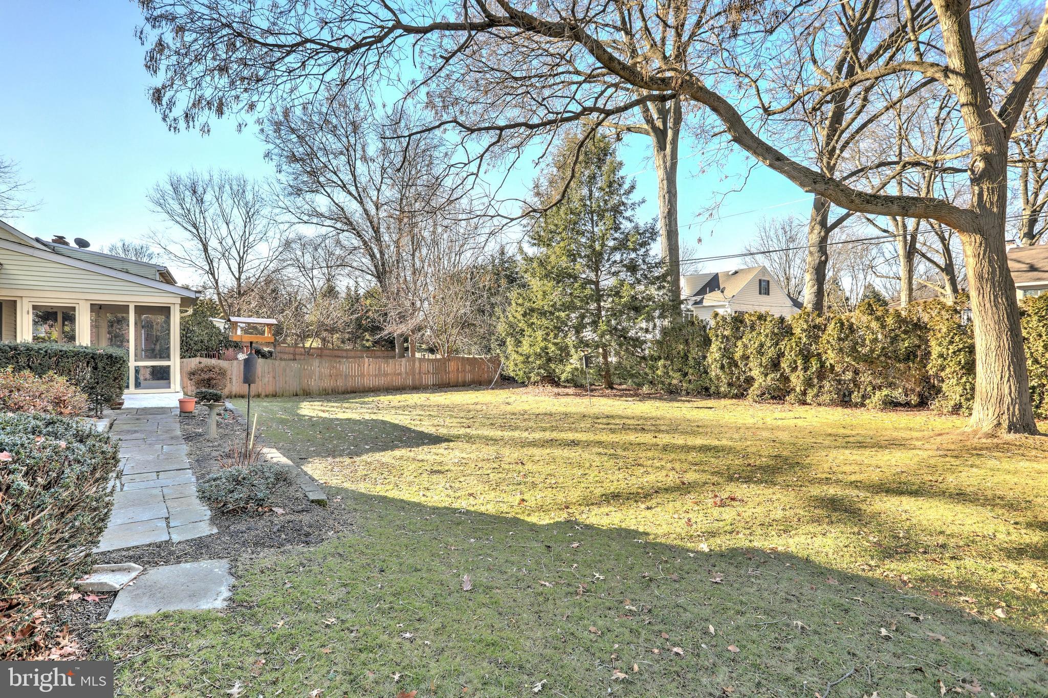 BARRCREST - Residential
