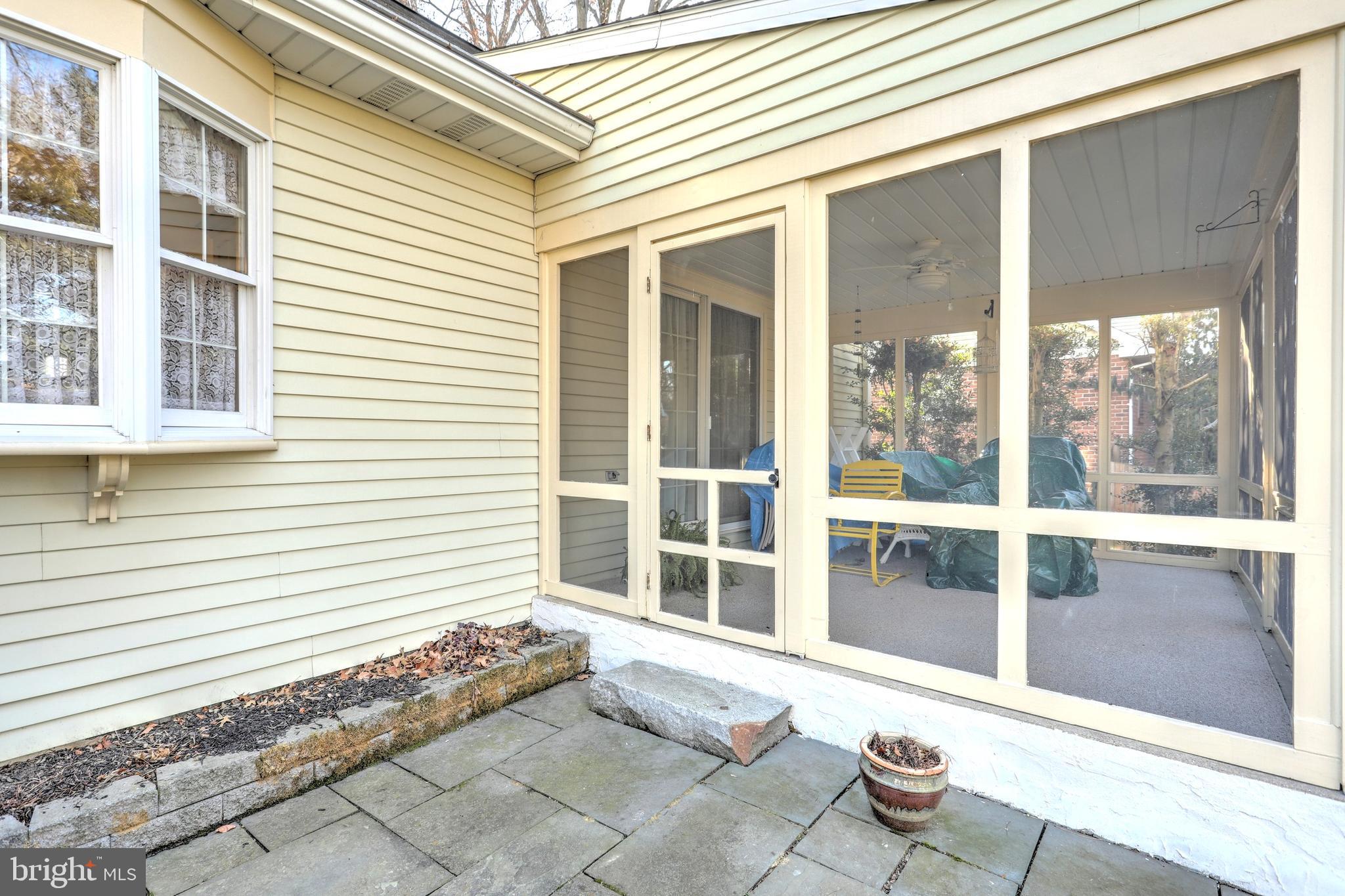 BARRCREST - Residential