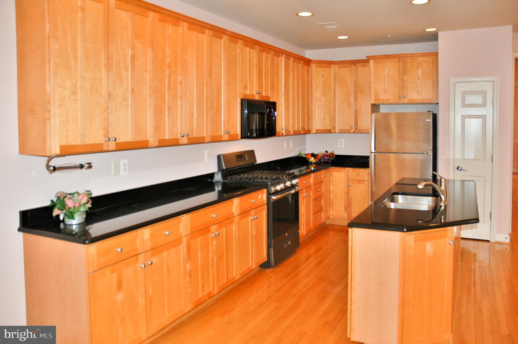 FALLSGROVE - Residential Lease