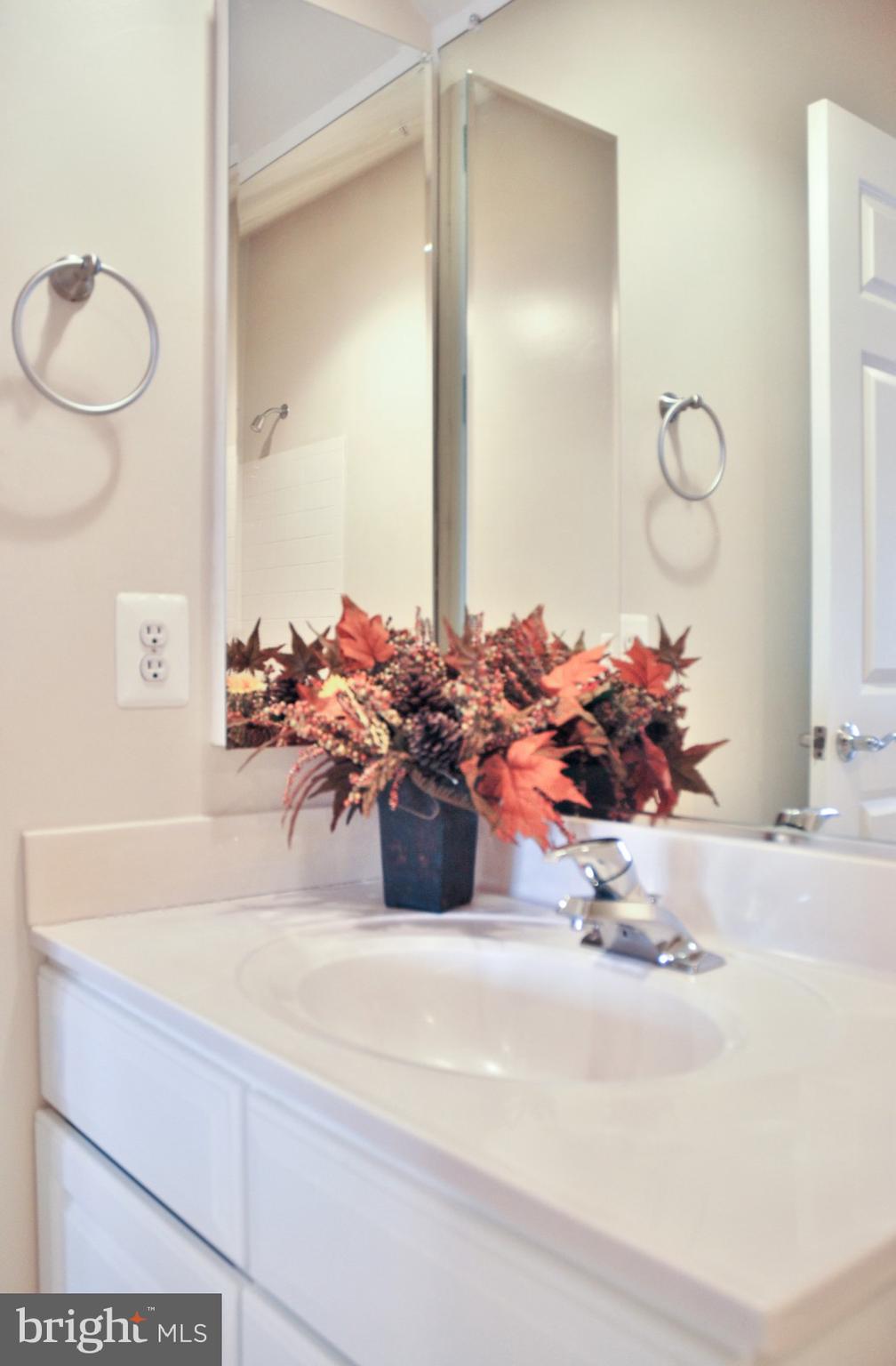 FALLSGROVE - Residential Lease