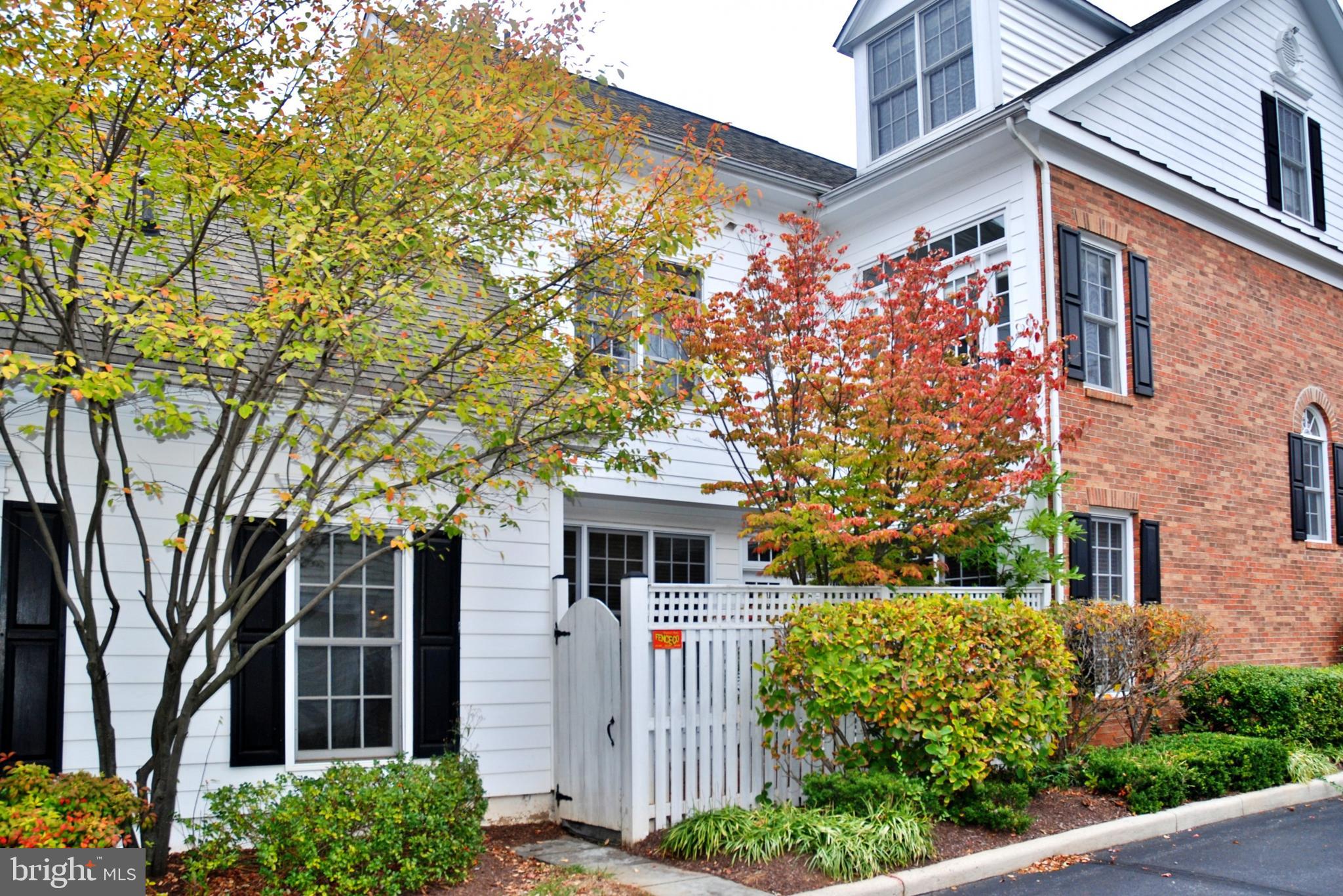 FALLSGROVE - Residential Lease