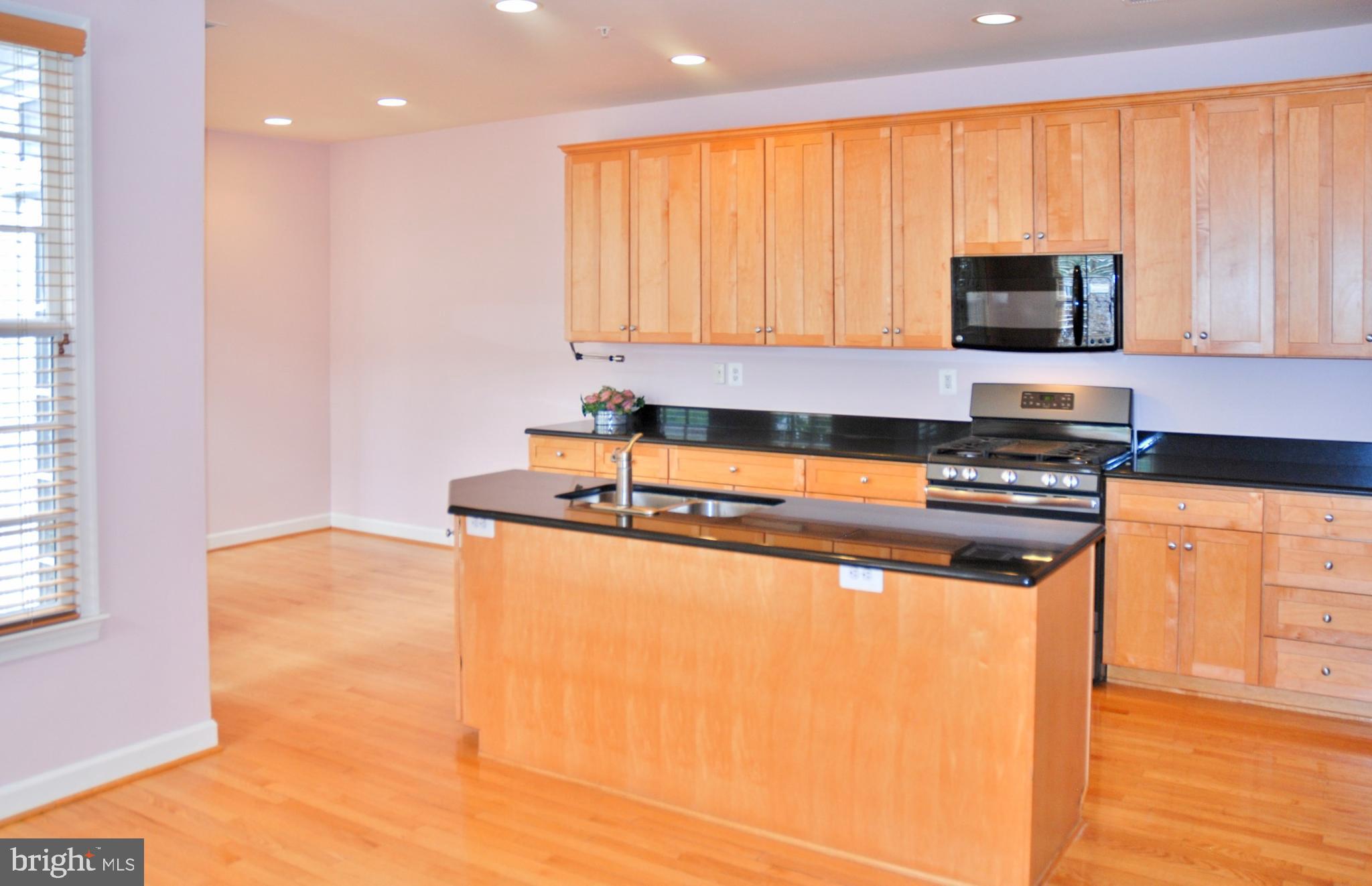 FALLSGROVE - Residential Lease