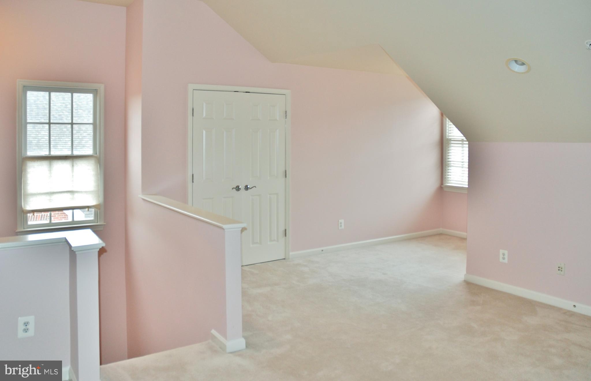 FALLSGROVE - Residential Lease