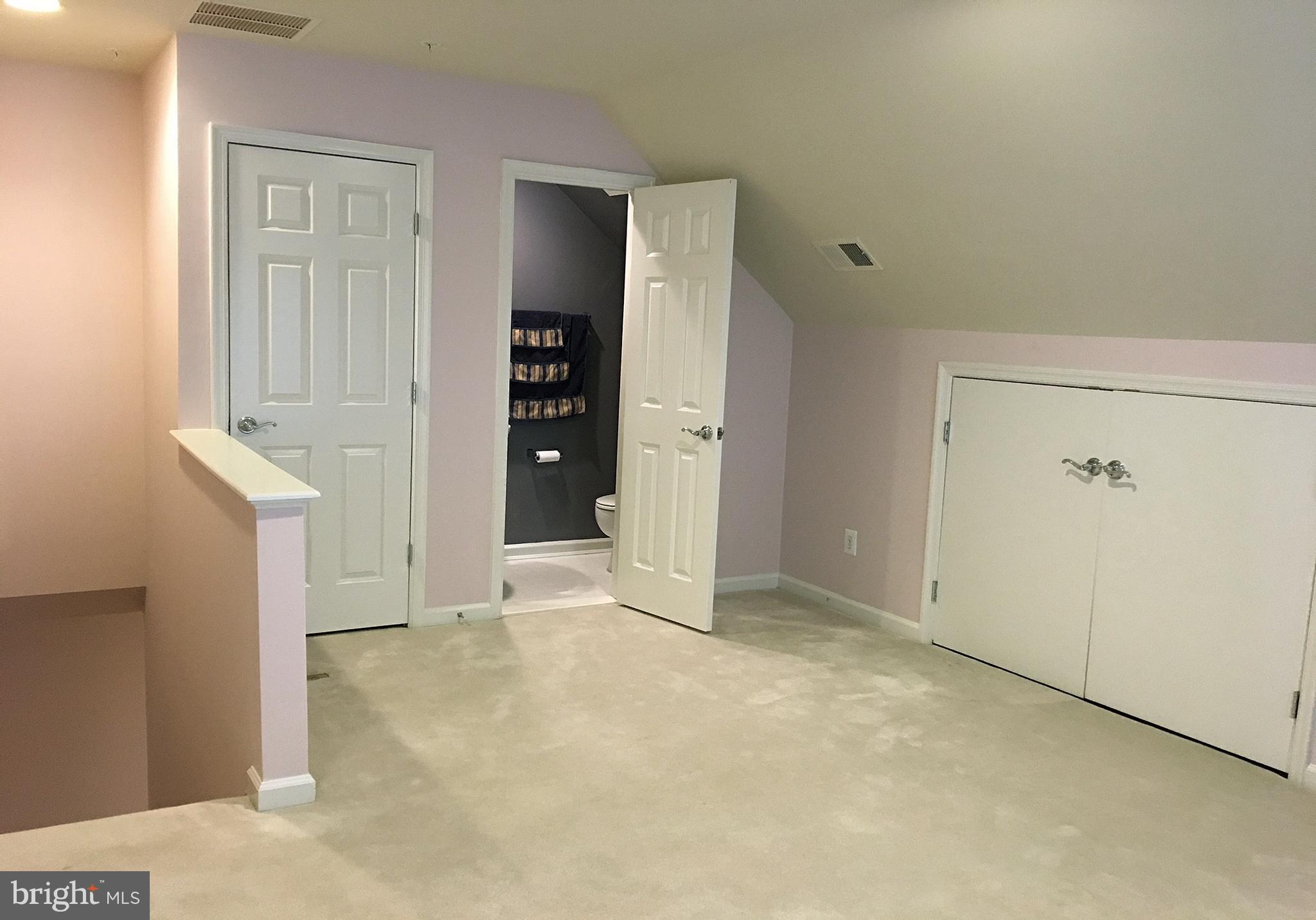 FALLSGROVE - Residential Lease