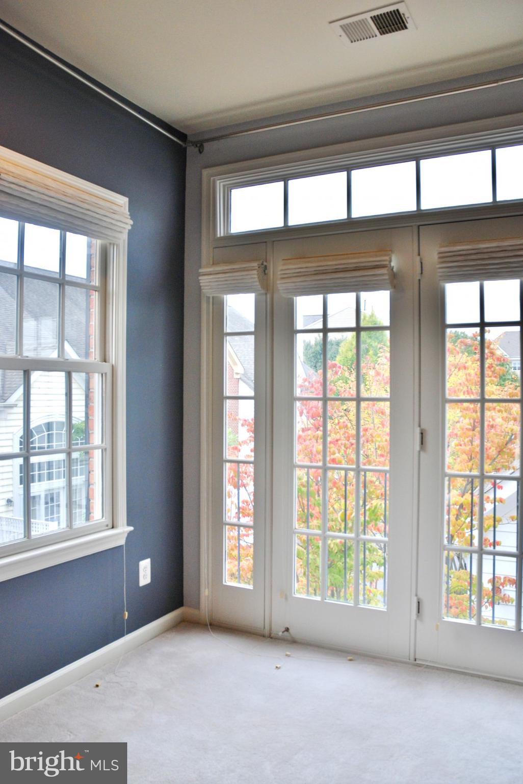 FALLSGROVE - Residential Lease