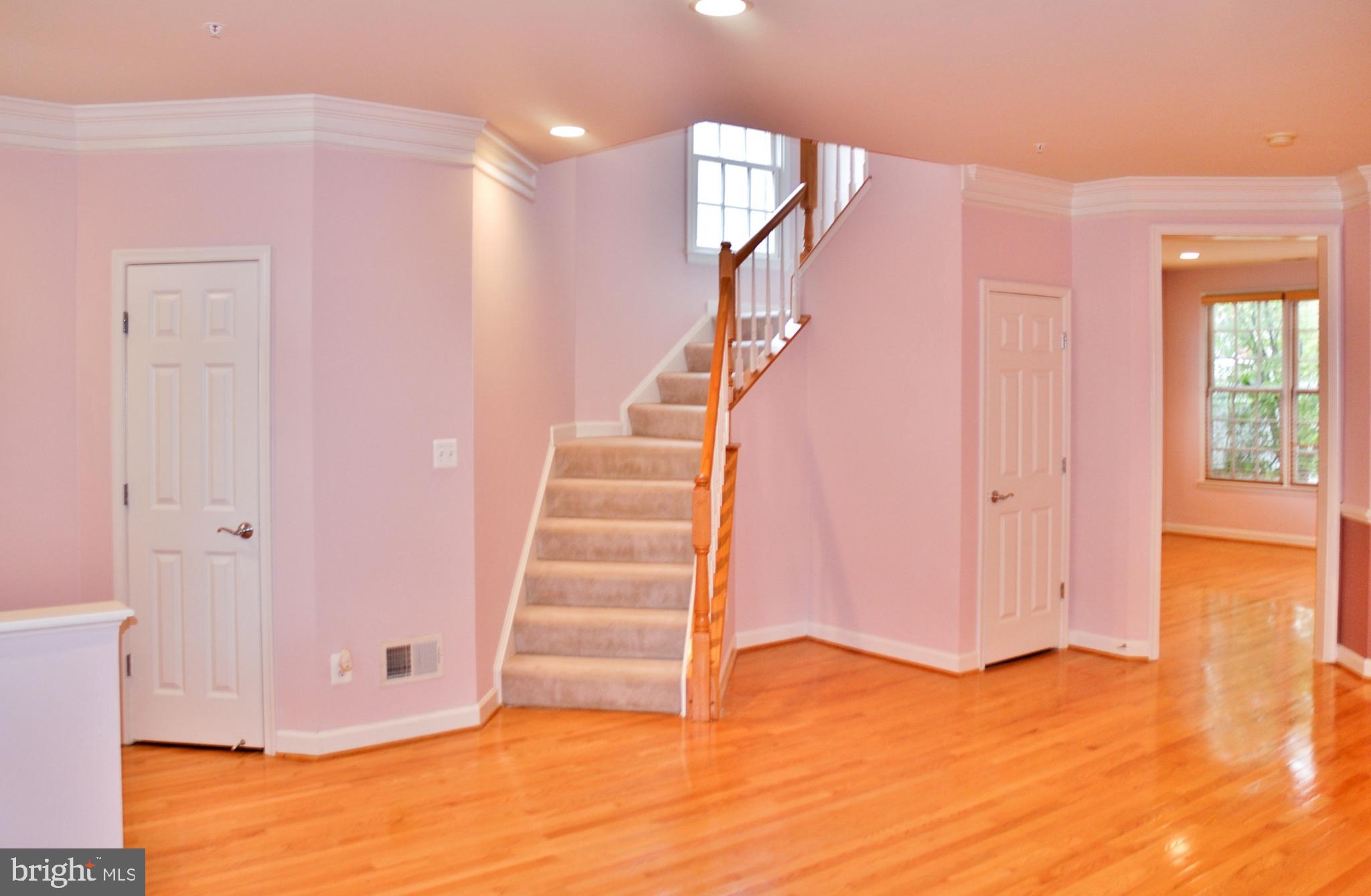 FALLSGROVE - Residential Lease