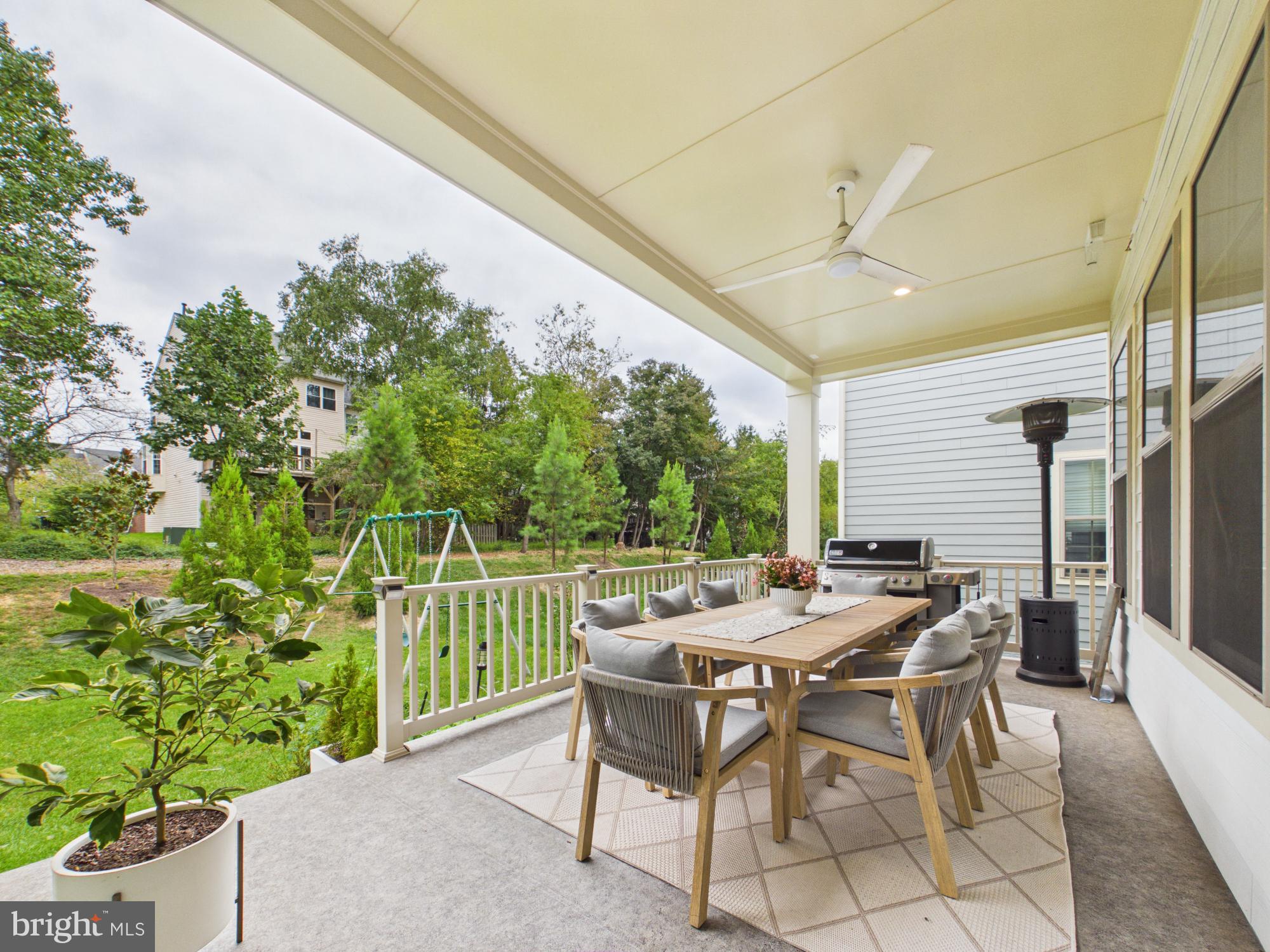 2907 HOME PLACE