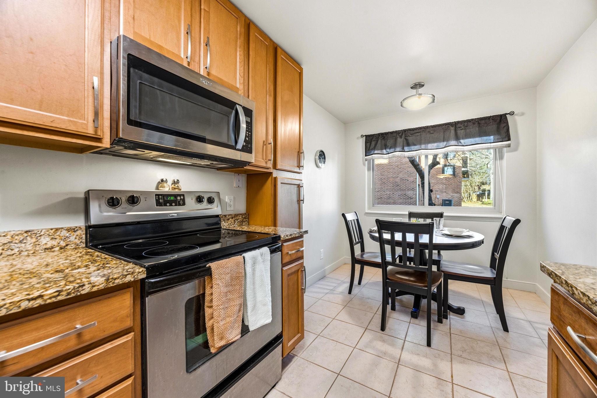 ANNAPOLIS OVERLOOK - Residential