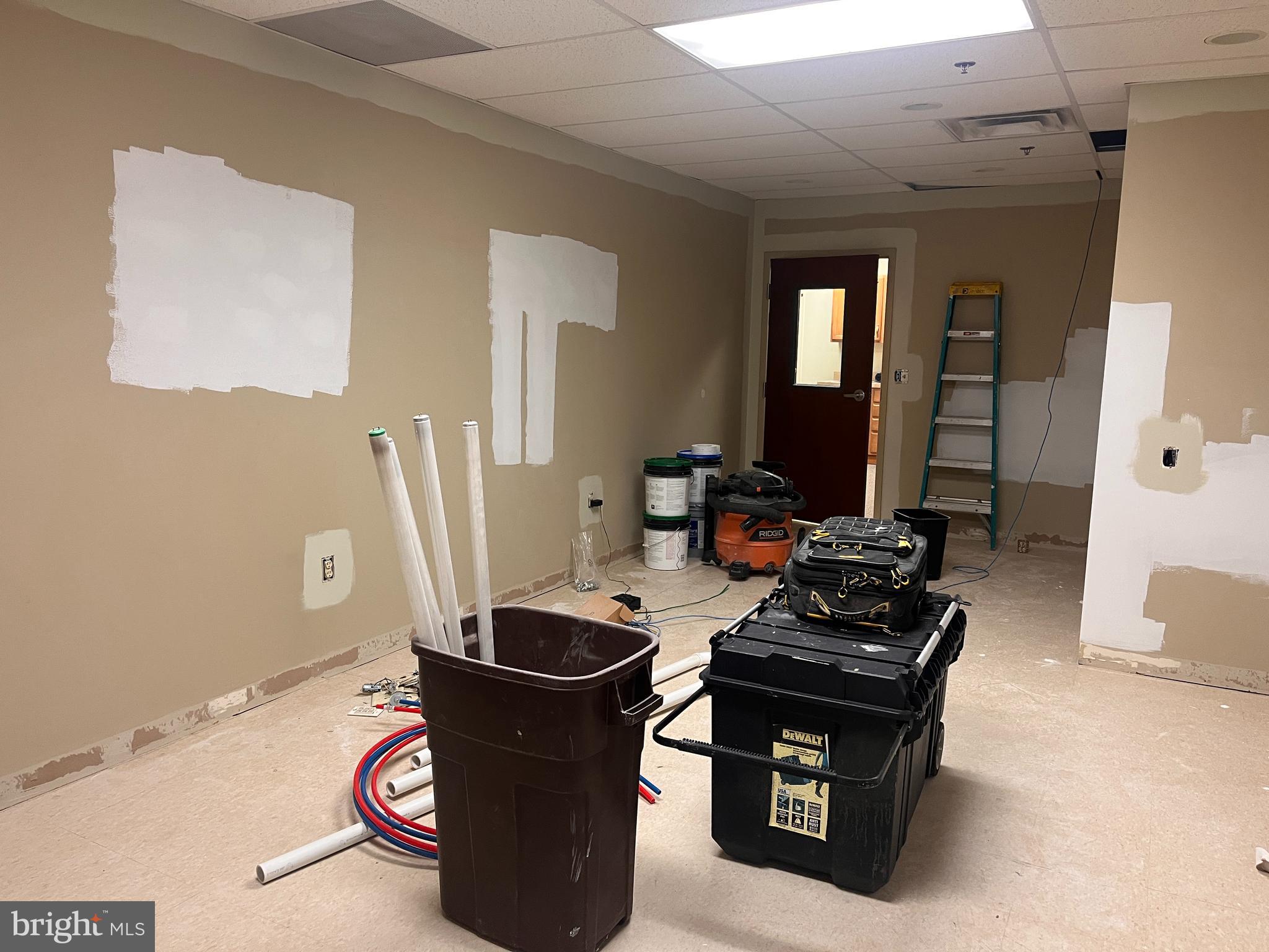 1512 E CARACAS AVENUE 801