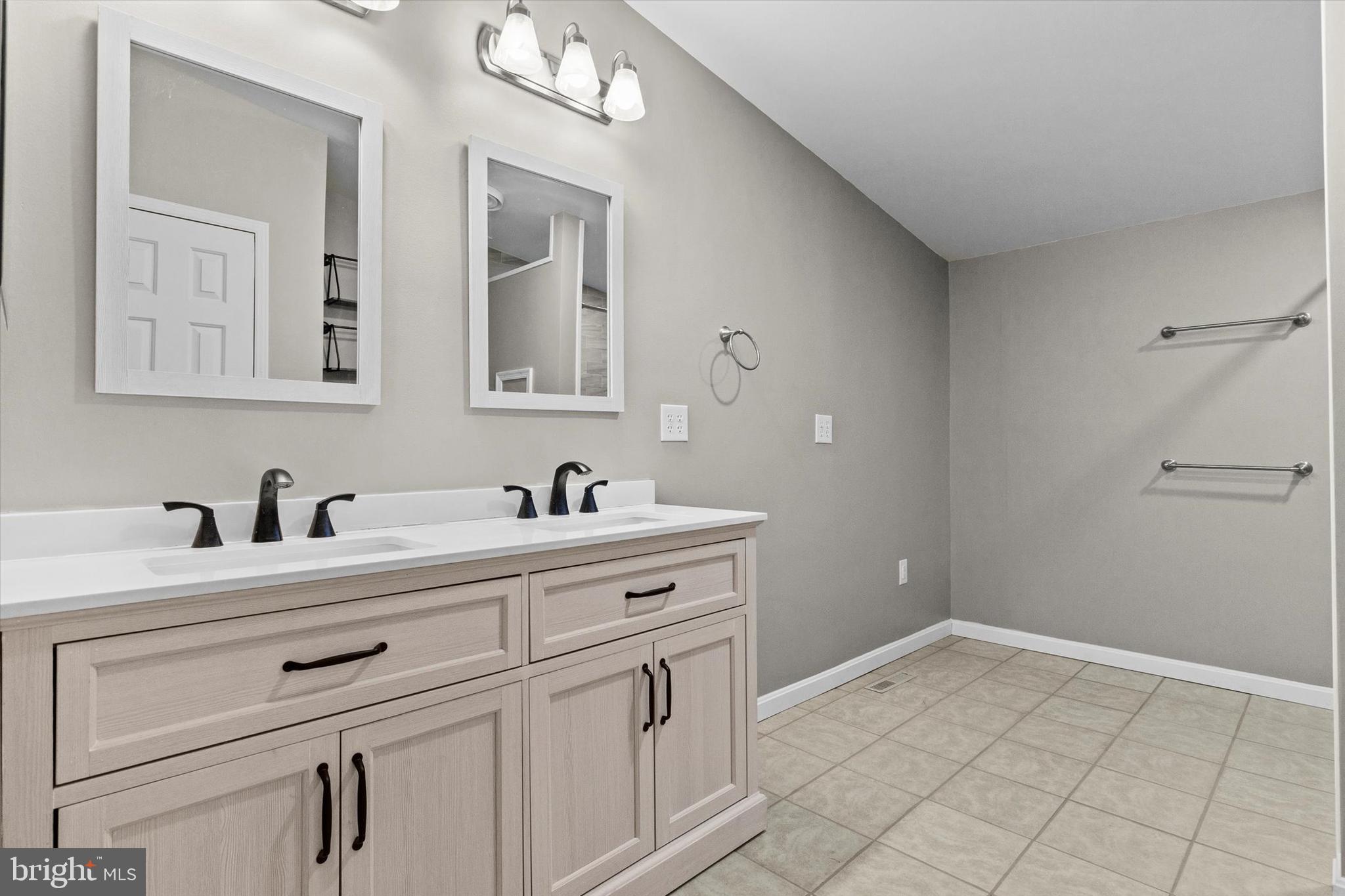 LIVERPOOL - Residential