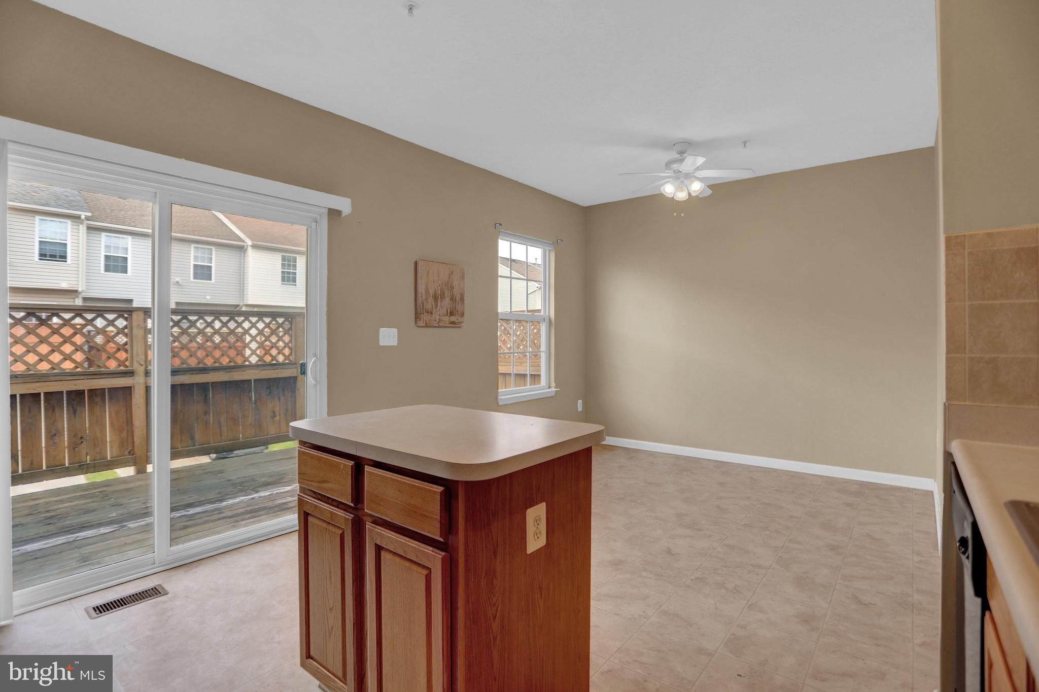 EATON SQUARE - Residential