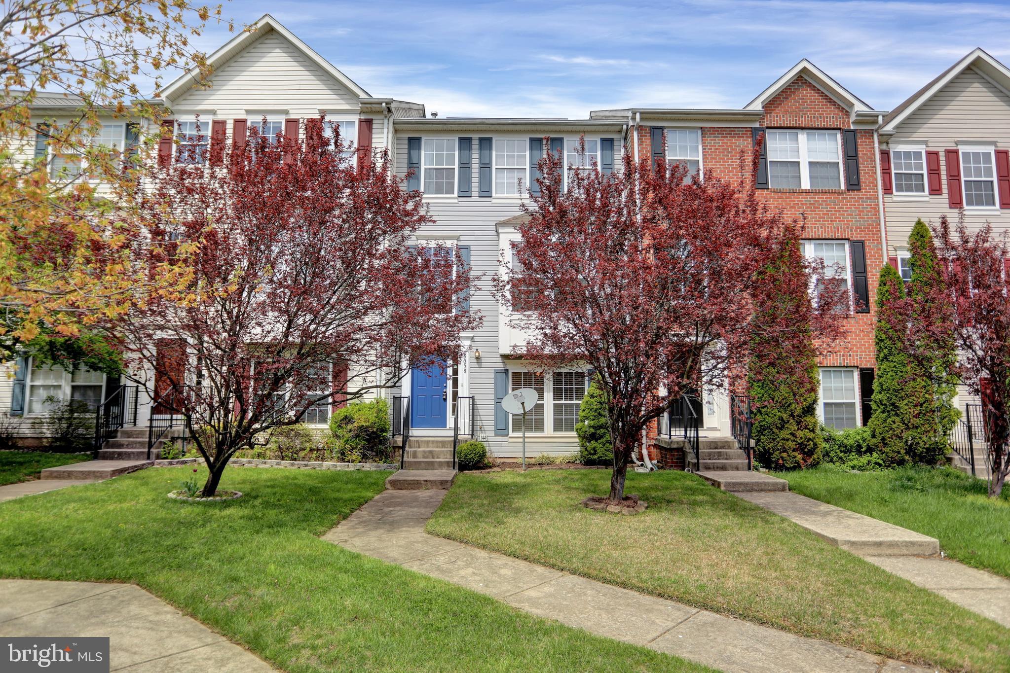 EATON SQUARE - Residential