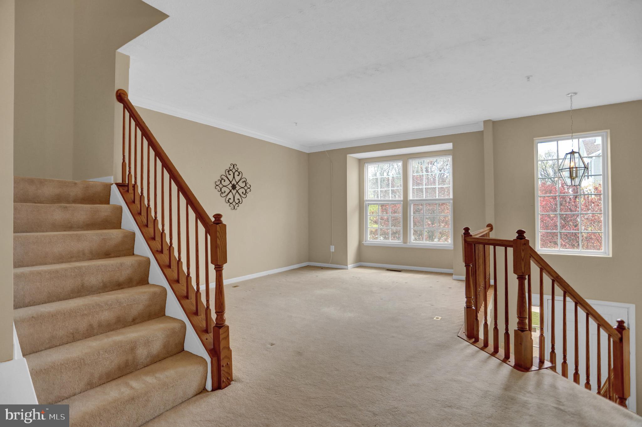 EATON SQUARE - Residential