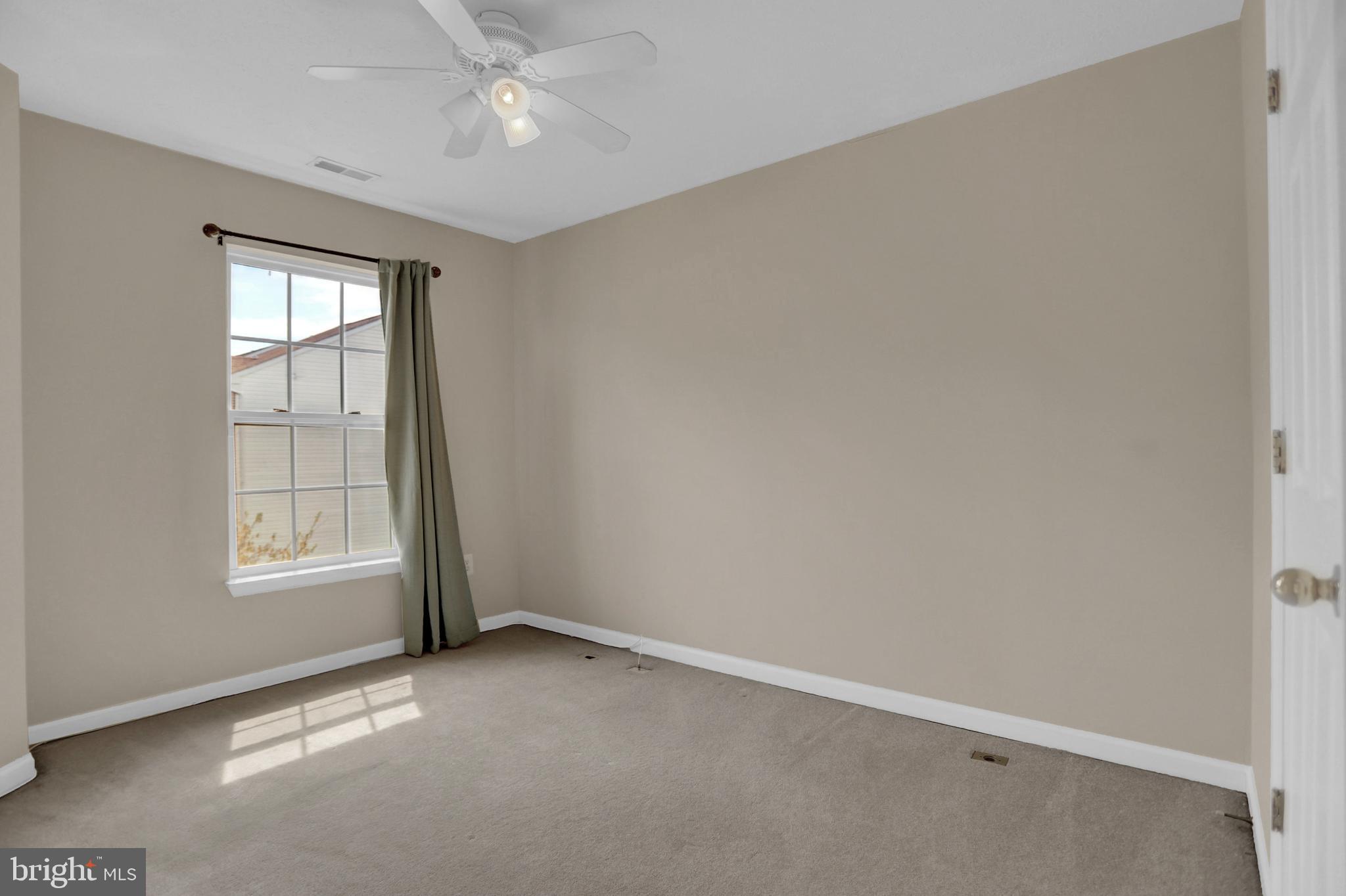 EATON SQUARE - Residential