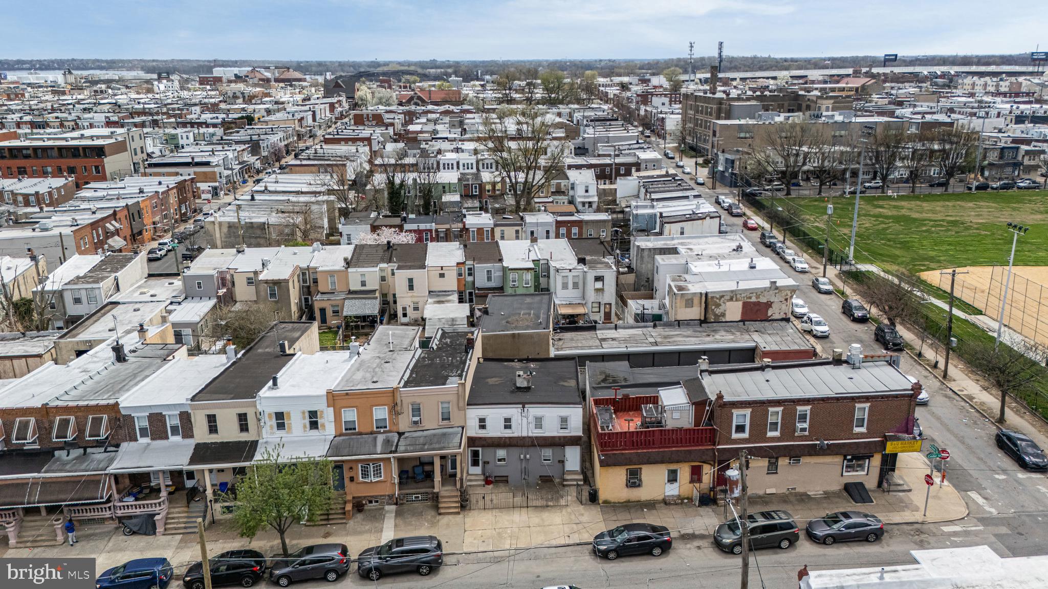 PORT RICHMOND - Residential Income