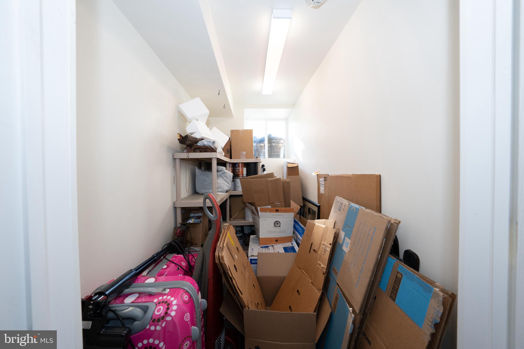 ROXBOROUGH - Residential