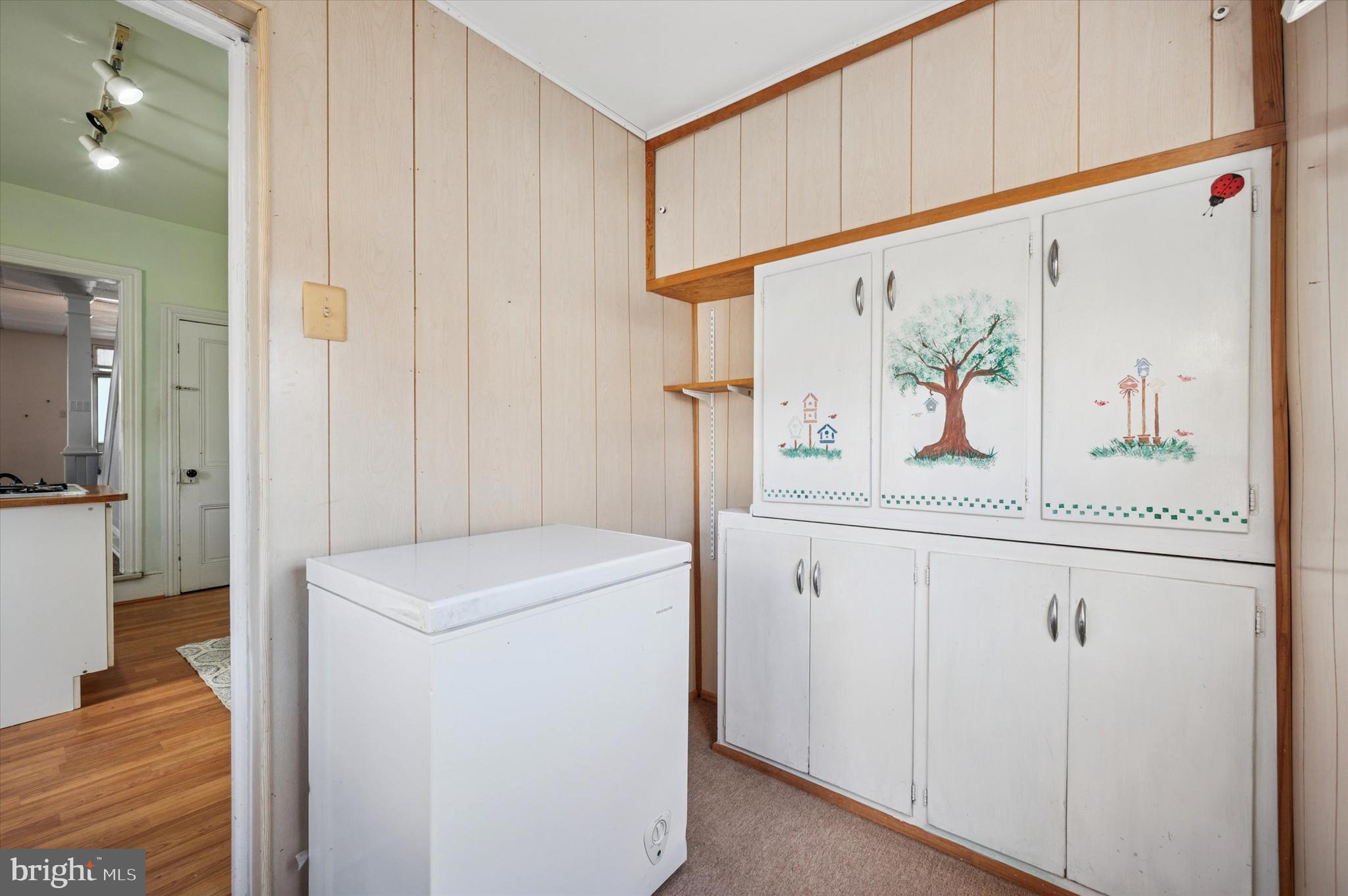 ROXBOROUGH - Residential