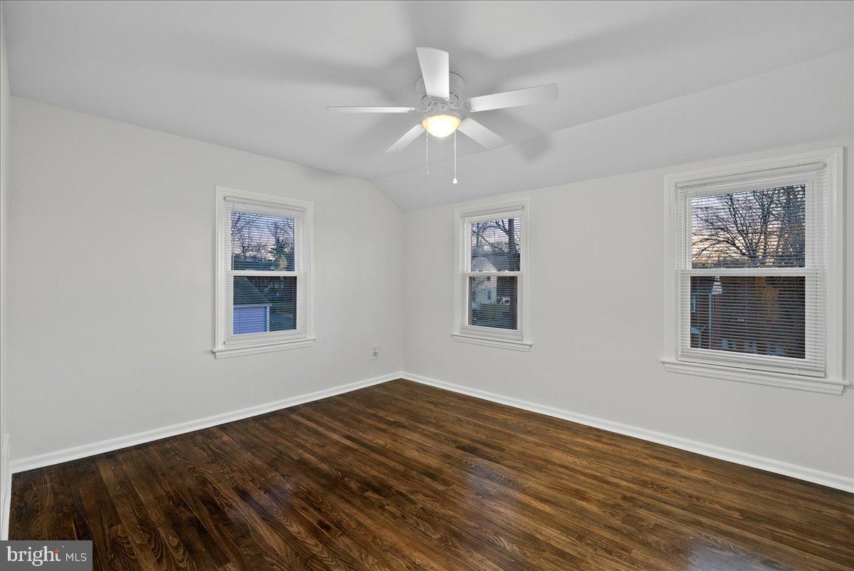 JEFFERSON MANOR - Residential