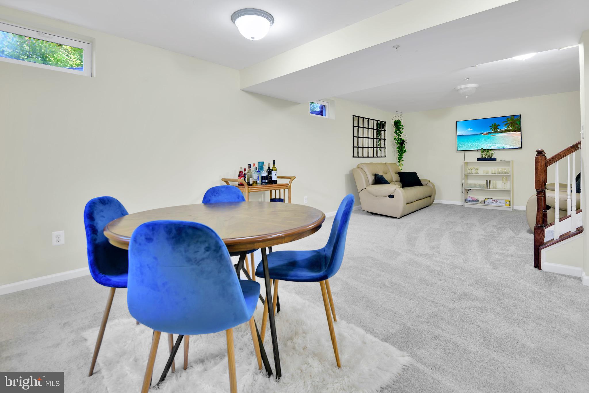 VILLAGES OF URBANA - Residential