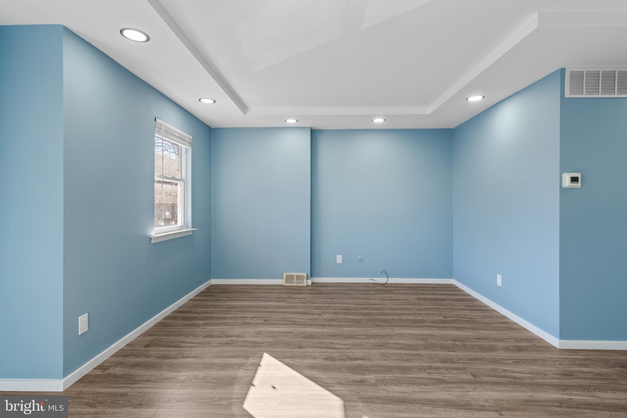 PHILADELPHIA (NORTHEAST) - Residential