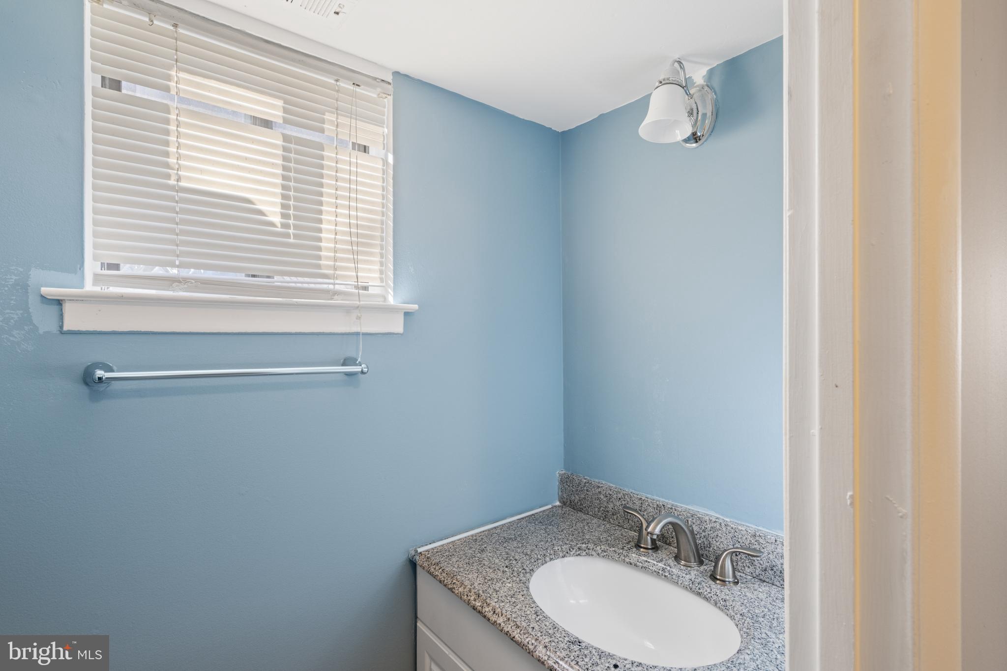 PHILADELPHIA (NORTHEAST) - Residential