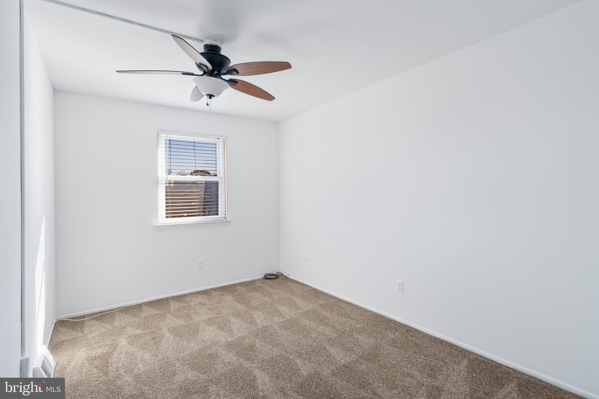 PHILADELPHIA (NORTHEAST) - Residential