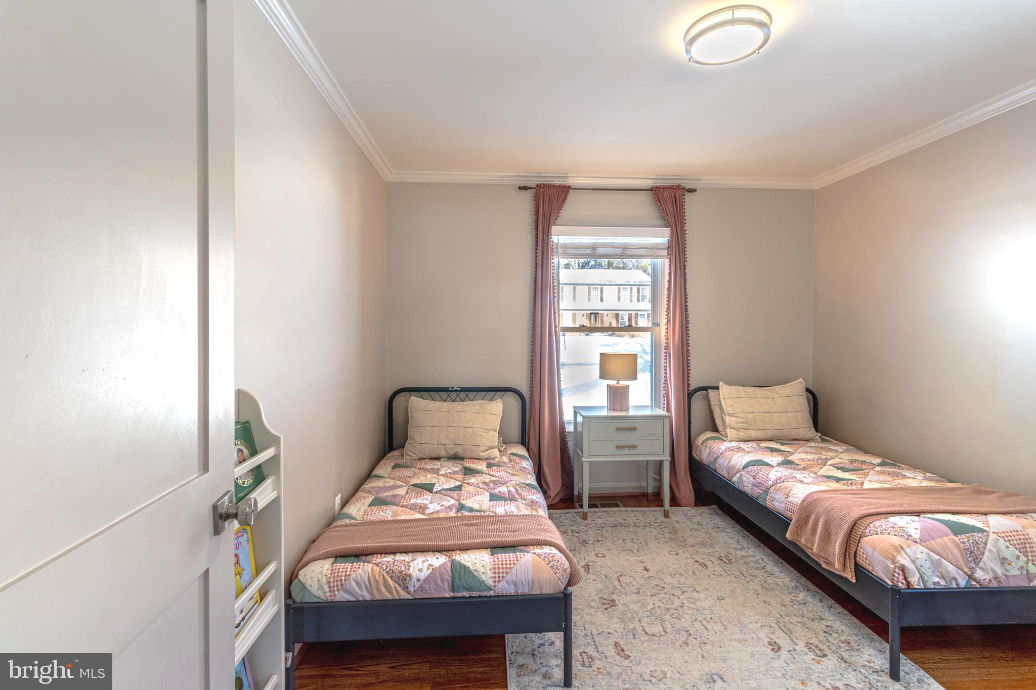 OAK HILL - Residential