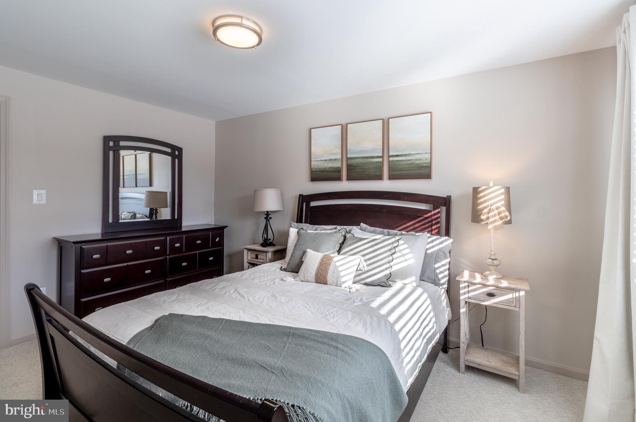 OAK HILL - Residential