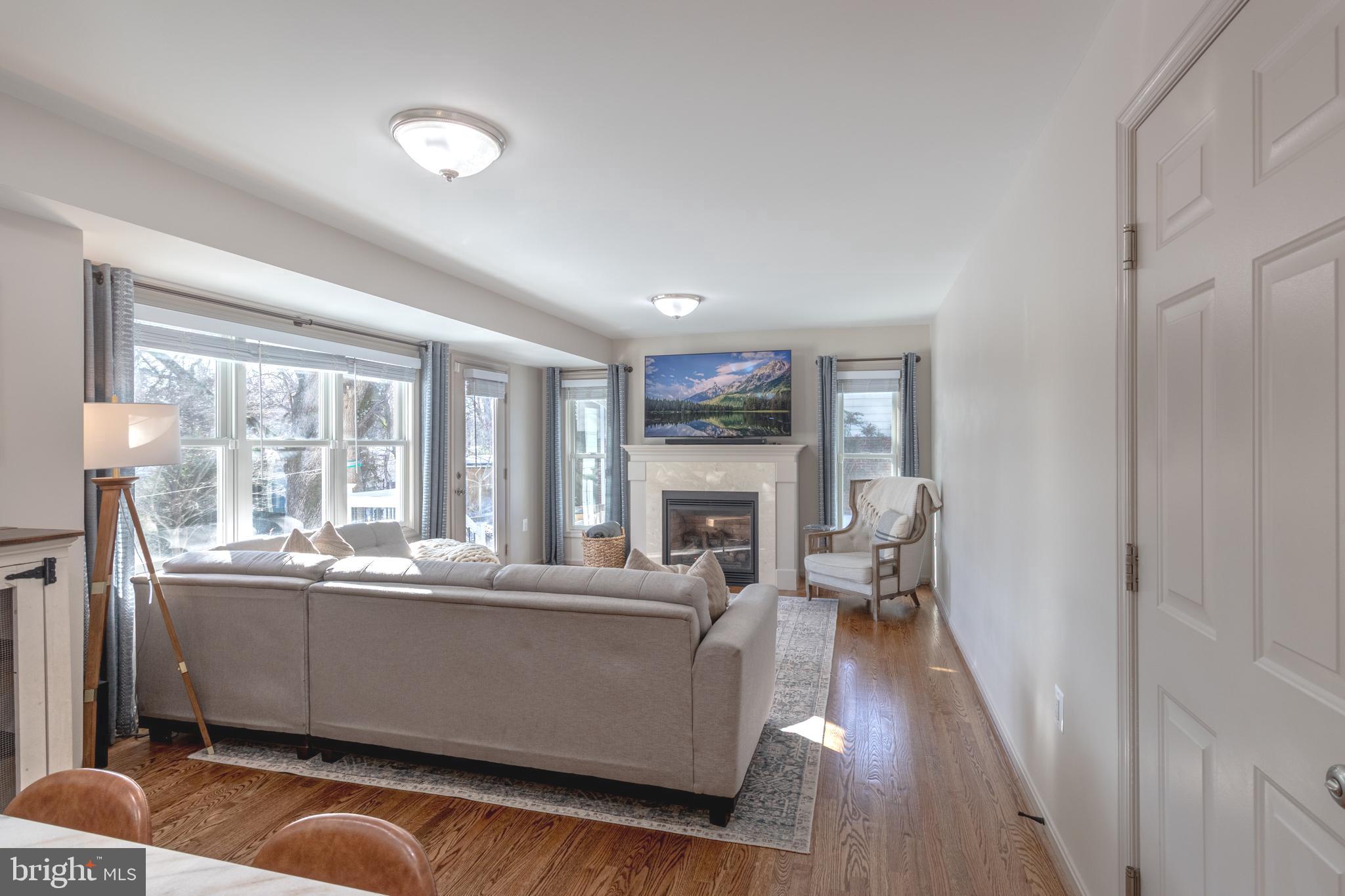 OAK HILL - Residential