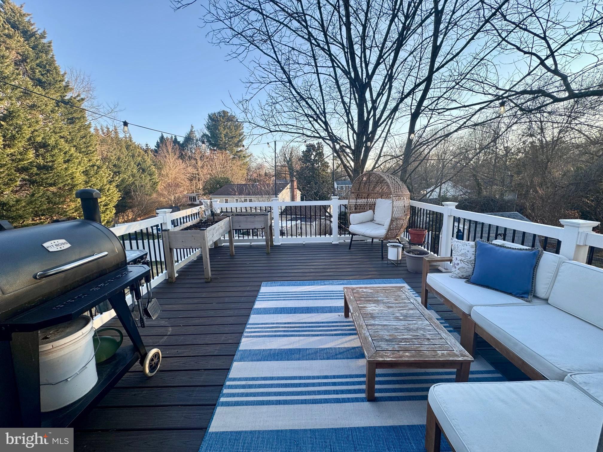 OAK HILL - Residential