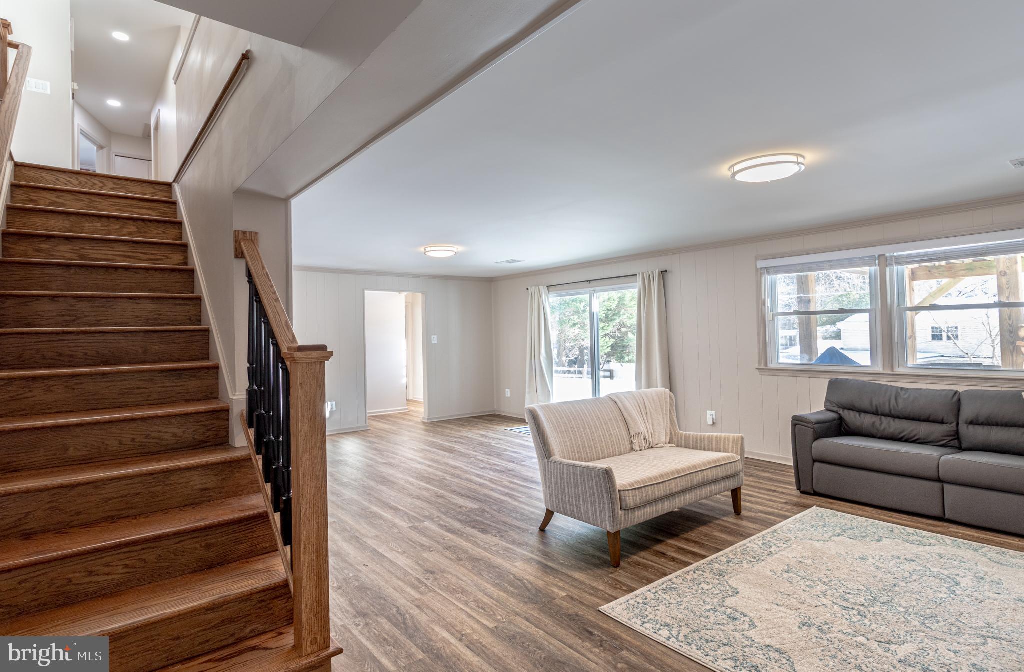 OAK HILL - Residential