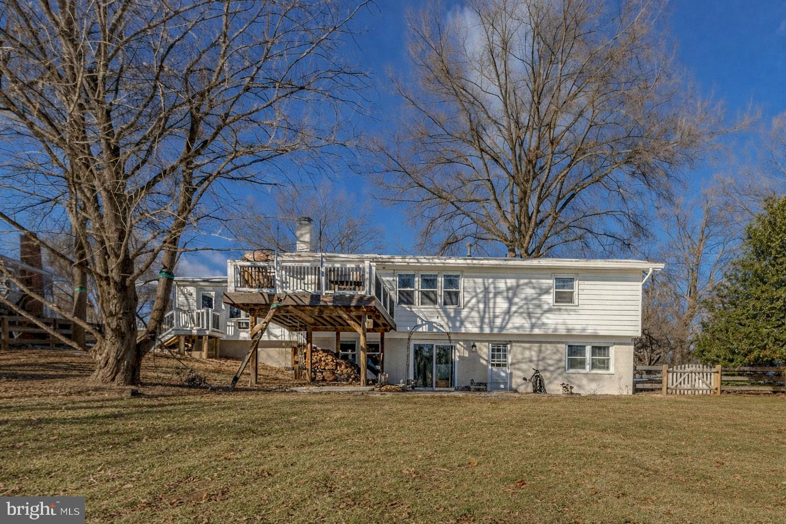 OAK HILL - Residential