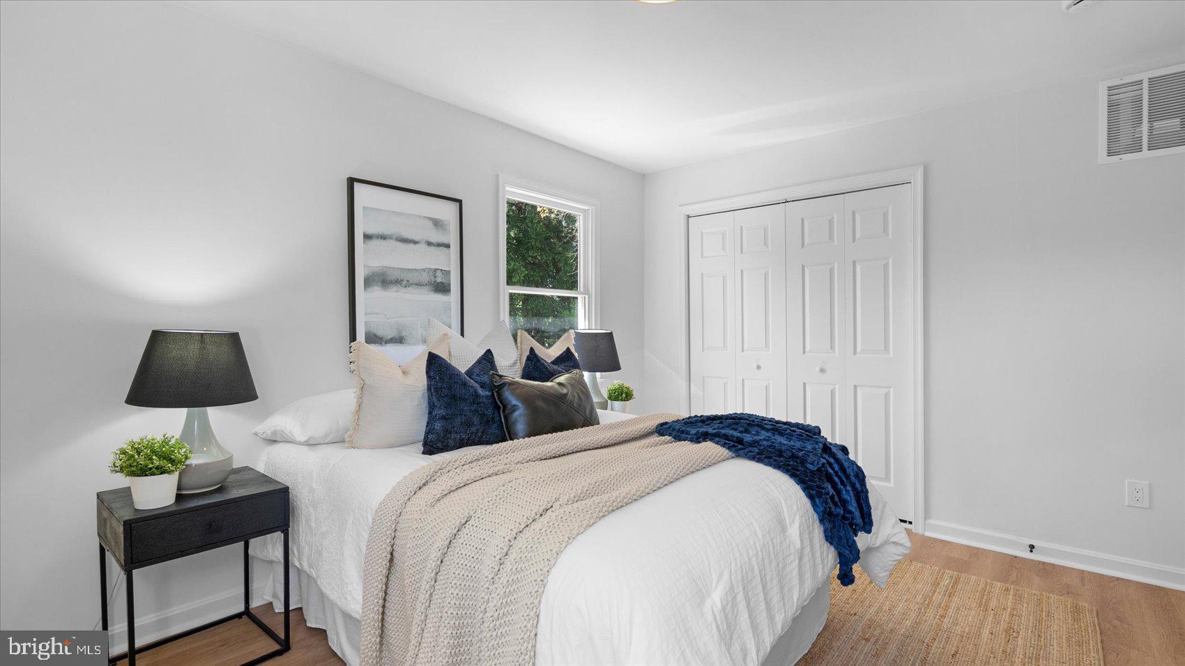 SUBURBIA - Residential