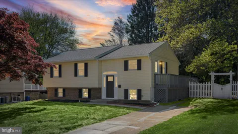 MLS: MDBC2159974