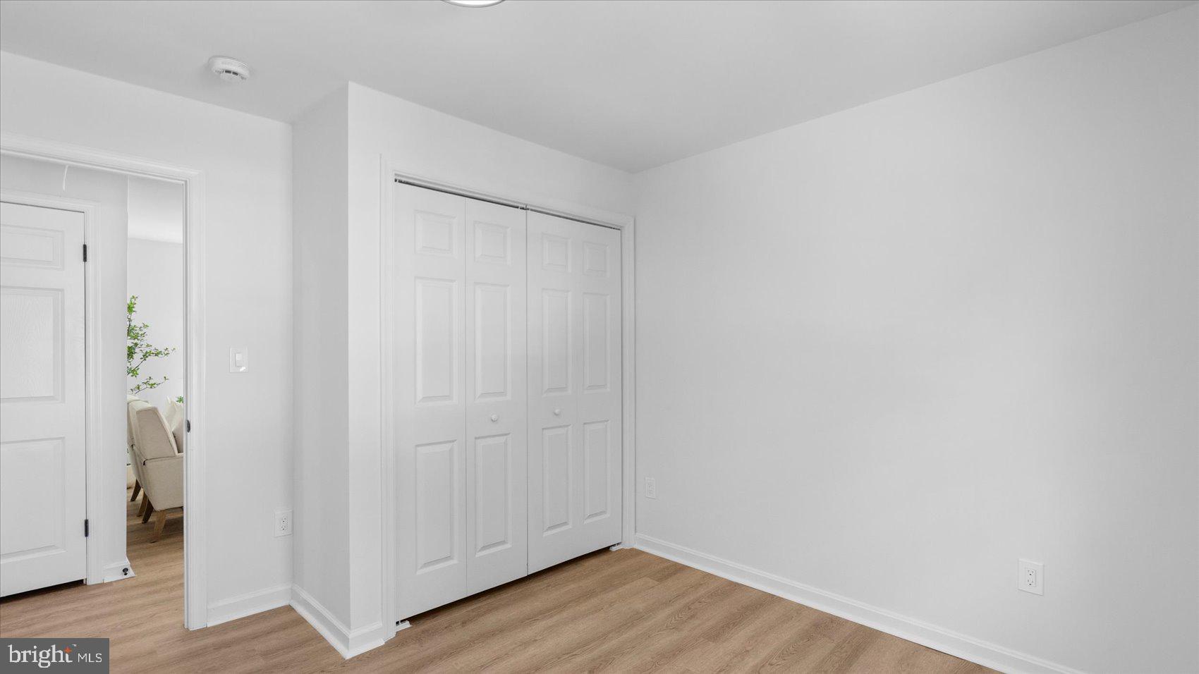 SUBURBIA - Residential