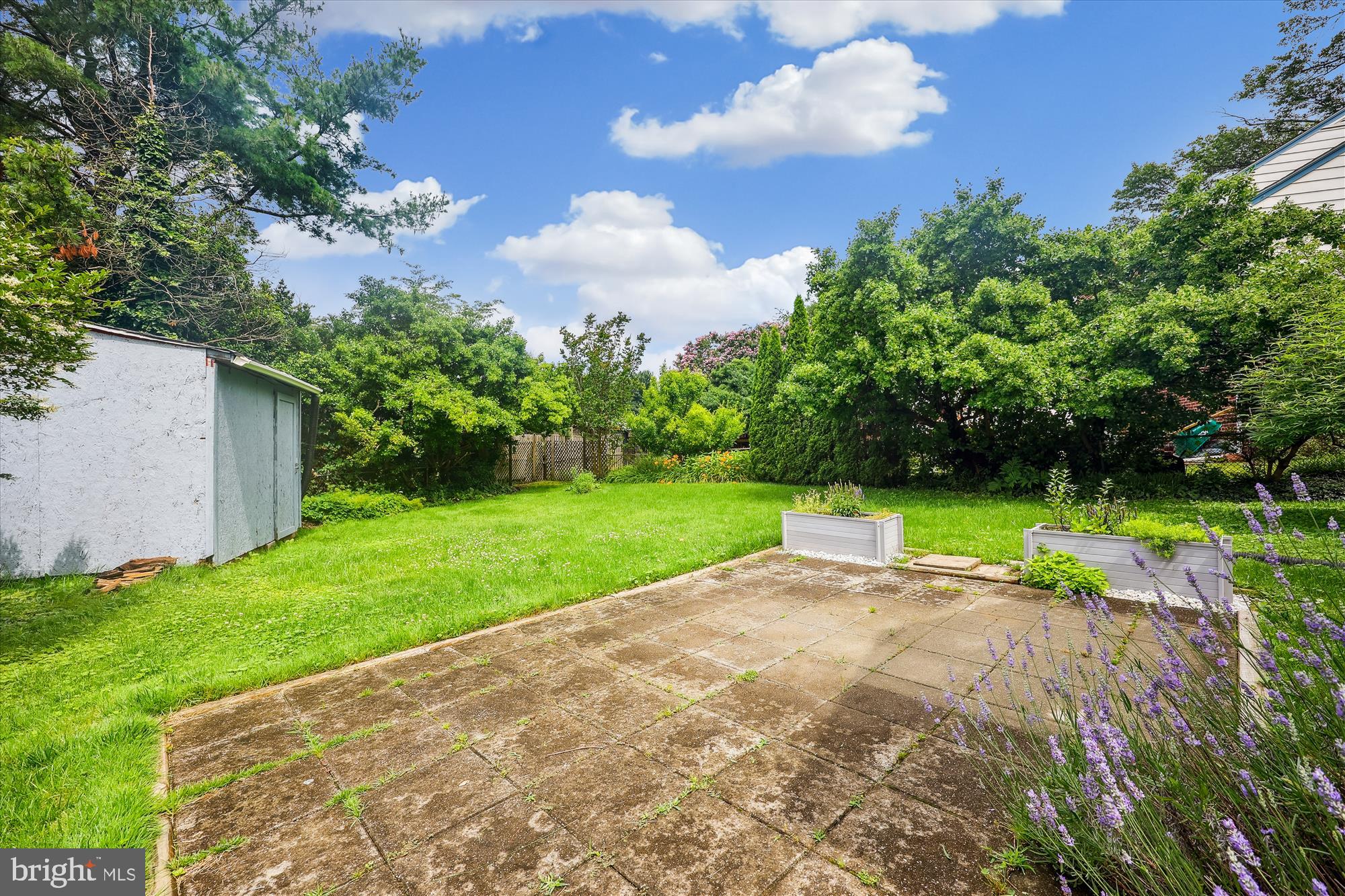 GLENVIEW - Residential