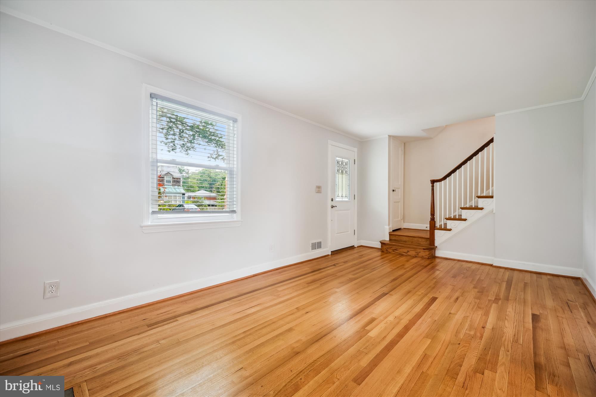 GLENVIEW - Residential